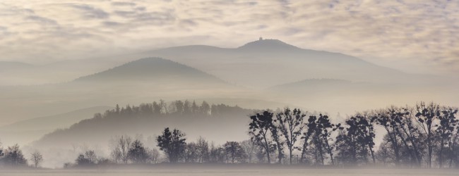 Pod/nad inverzí