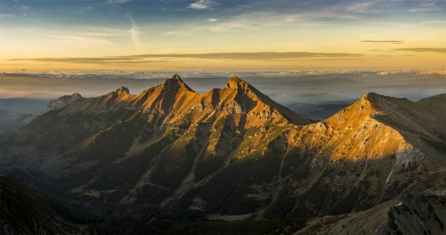 Vysoké Tatry - západ slunce z Jahňacího štítu