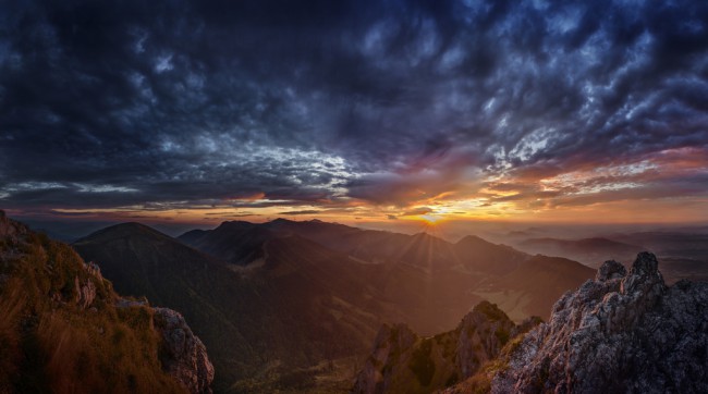 Západ slunce z Verlkého Rozsutce - Malá Fatra